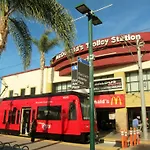 Studio 6 Suites San Ysidro Ca San Diego South Bay