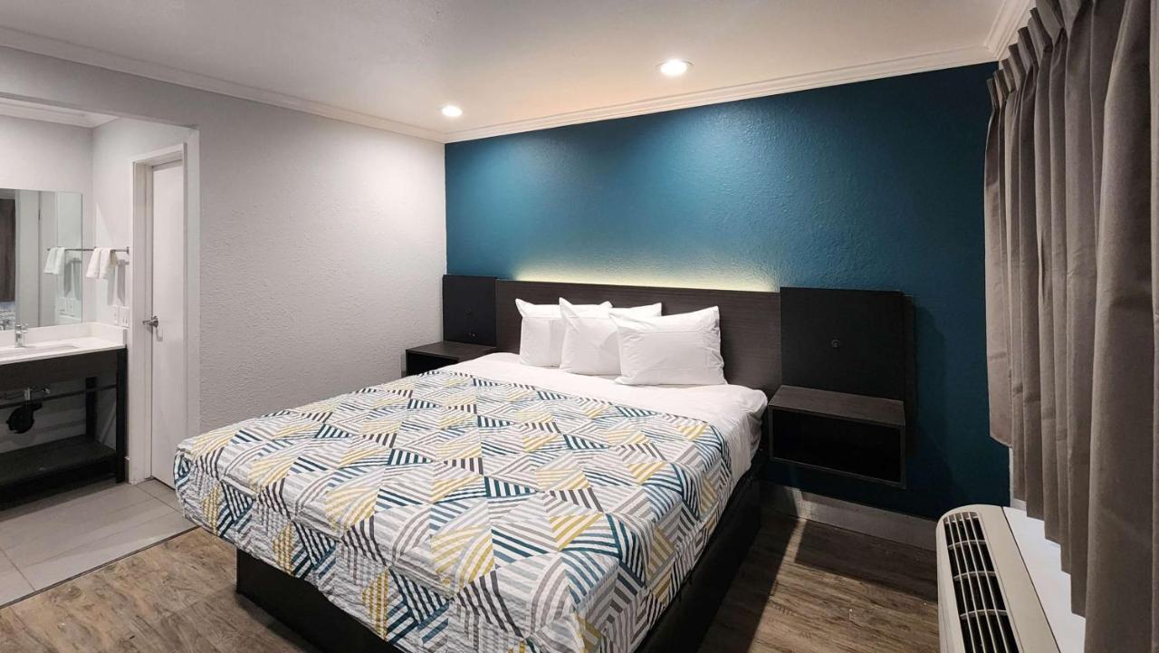 6 San Ysidro Ca South Bay Hotel San Diego